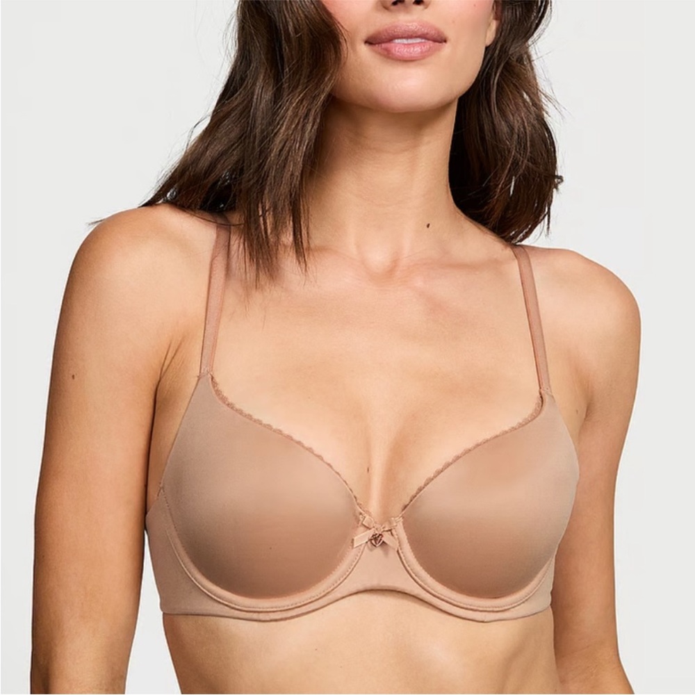 Victoria's Secret lightly lined demi bra
